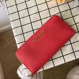 Michael Kors saffiano leather wallet